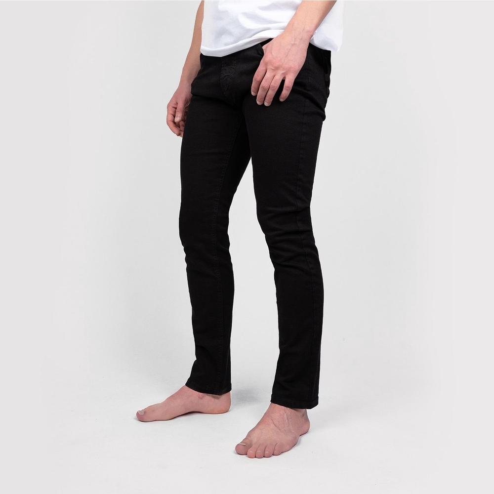 Meeste teksapüksid slim lõige, värv must  89€